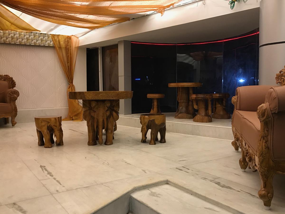 Hyders Park The Business Hotel Thanjavur Buitenkant foto