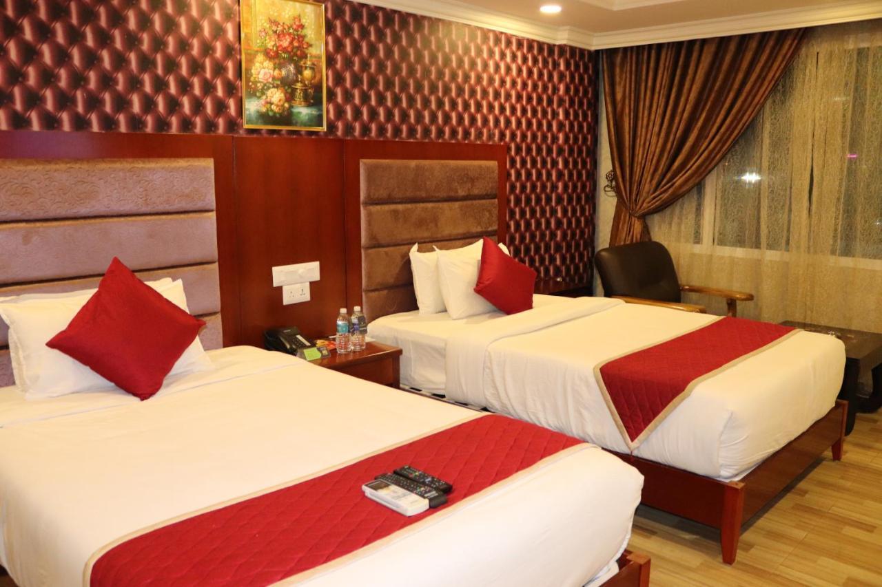 Hyders Park The Business Hotel Thanjavur Buitenkant foto